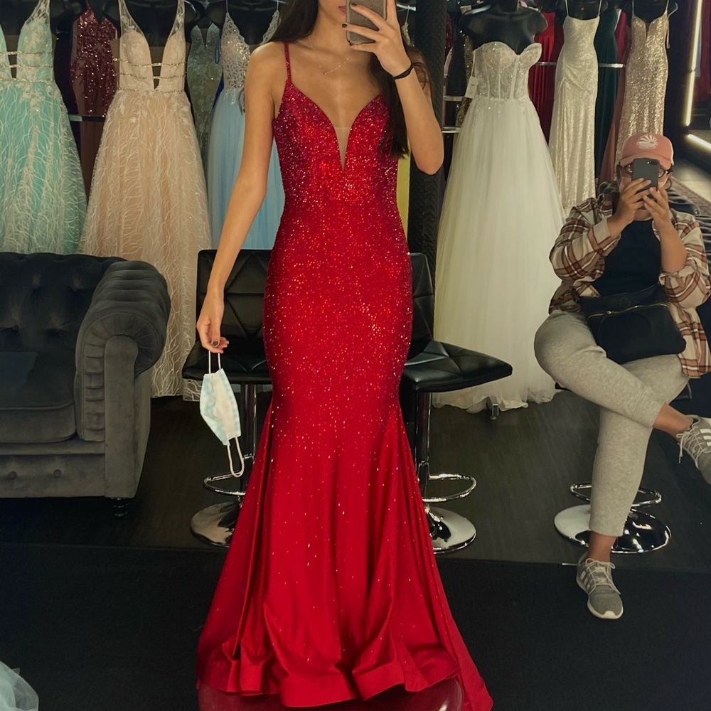 Ellie Wilde Prom dress